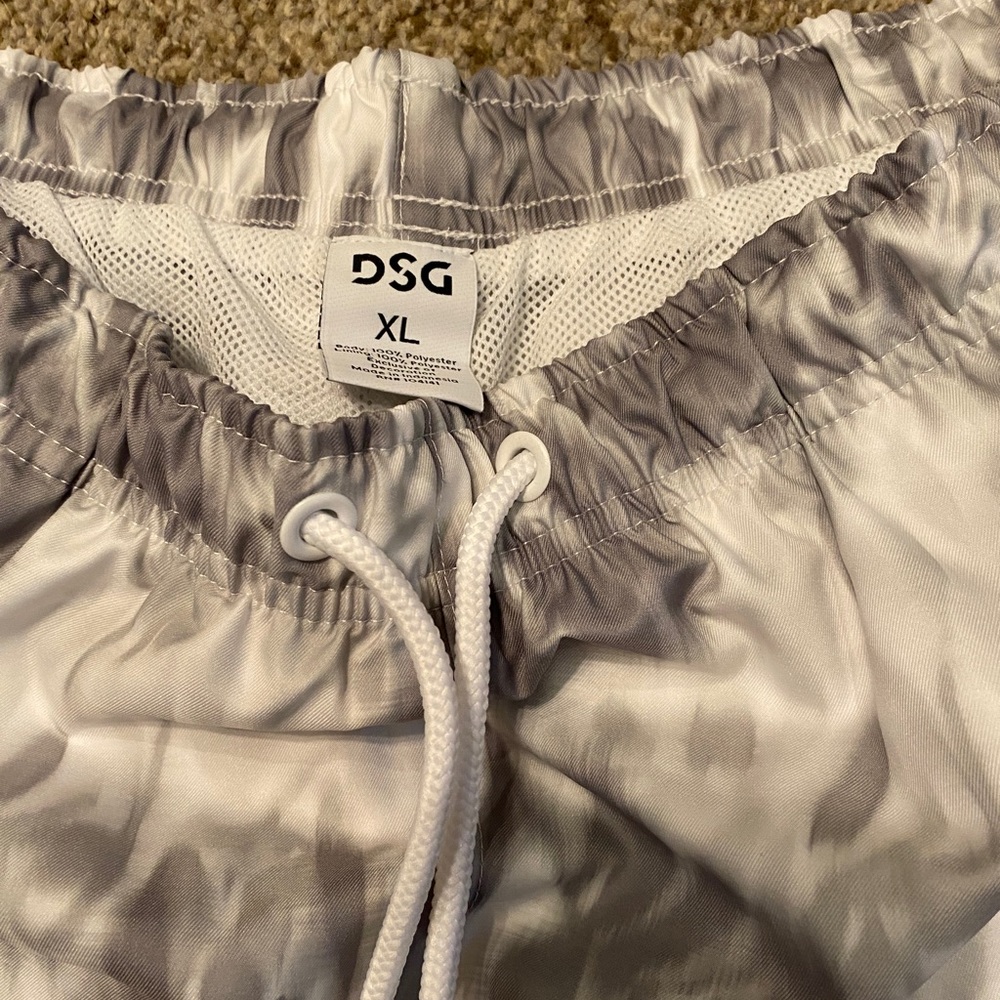 Men’s DSG Rec Swim Trunks Shorts XL - Picture 6 of 9